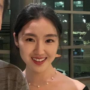 Meet your Posher, Celine